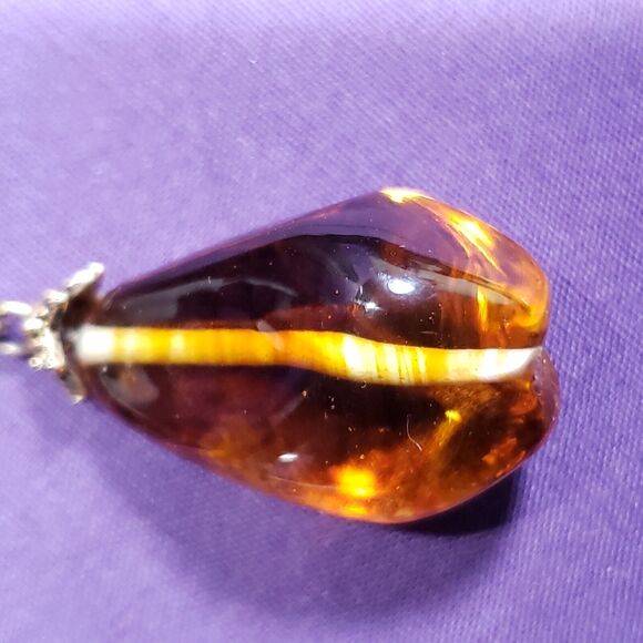Lia Sophia Signed Gold Tone Brown Cord Amber Teardrop Glass Pendant Necklace - Picture 5 of 11